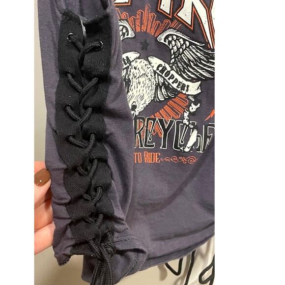 "Stay True" Windsor Rocker Motorcycle Concert Sleeveless Cropped Tee Sz L - Picture 5 of 6